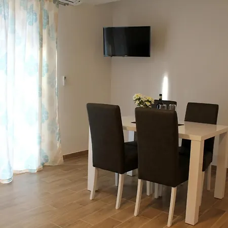 Apartamento With Parking Space Podaca, Makarska - 15475 Podaca