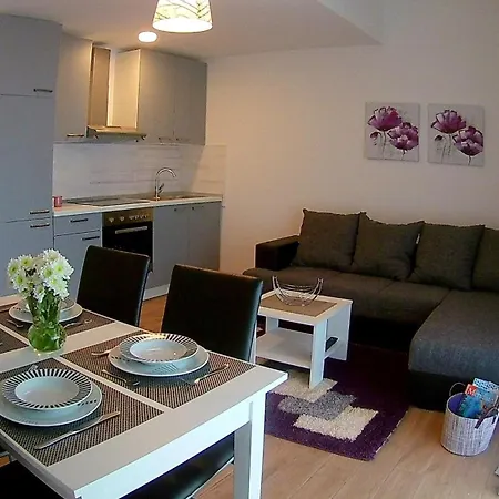Apartamento With Parking Space Podaca, Makarska - 15475 Podaca