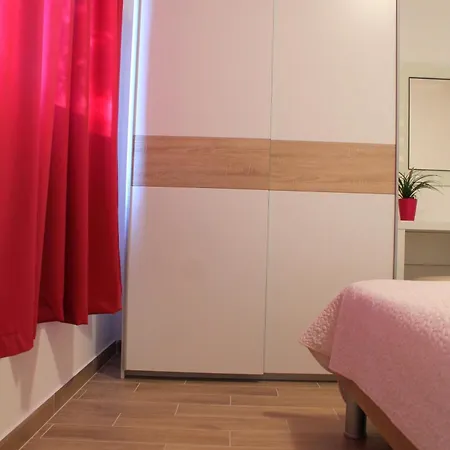 Apartamento With Parking Space Podaca, Makarska - 15475 Podaca